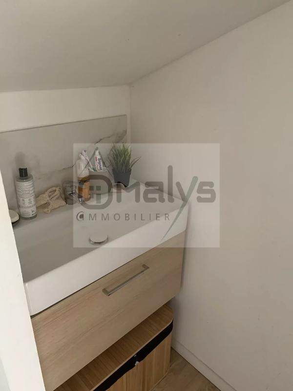 Appartement - 16 m² - 2 pièces