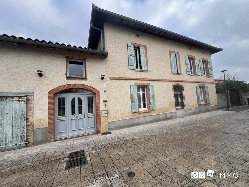 Maison ancienne - 195 m² - 5 pièces