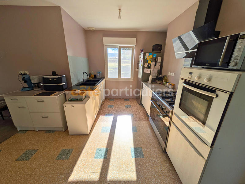 Maison - 161 m² - 7 pièces