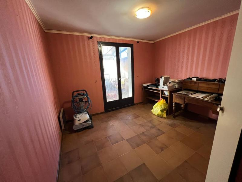 Maison - 180 m² - 6 pièces