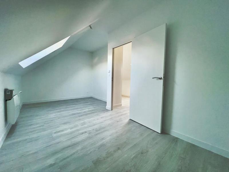 Maison - 85 m² - 3 pièces