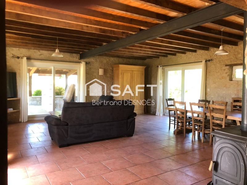 Maison - 167 m² - 4 pièces