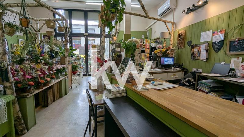 Fonds de commerce - Magasins - 70 m²