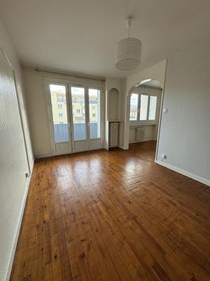 Appartement - 63 m² - 4 pièces