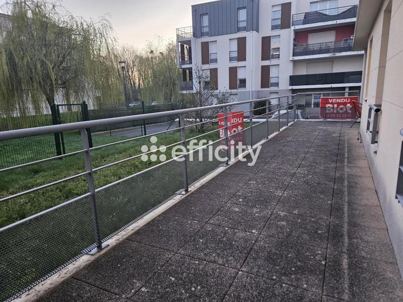 Appartement - 90 m² - 4 pièces