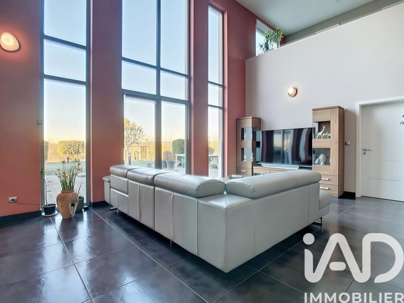 Maison - 264 m² - 6 pièces