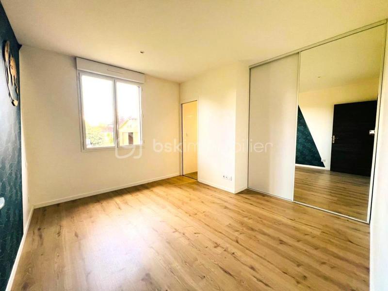 Appartement - 97 m² - 4 pièces