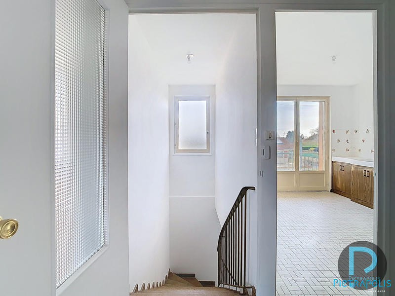 Maison - 97 m² - 5 pièces