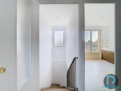 Maison - 97 m² - 5 pièces