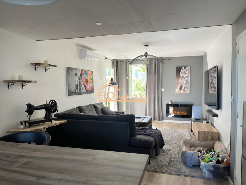 Appartement - 70 m² - 3 pièces