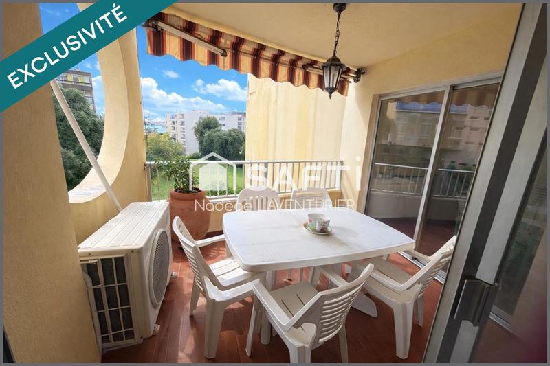 Appartement - 98 m² - 4 pièces