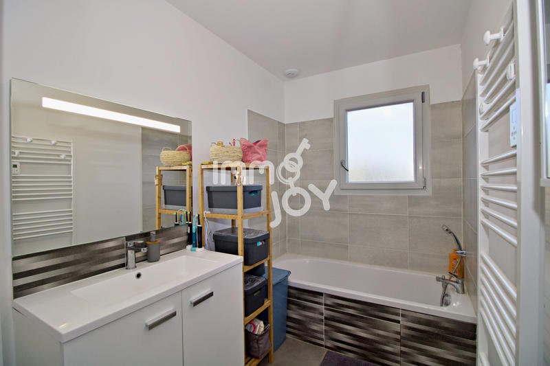 Maison - 91 m² - 4 pièces