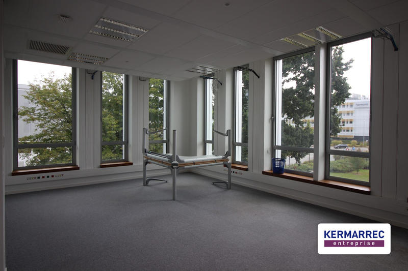 Bureau - 2 663 m²