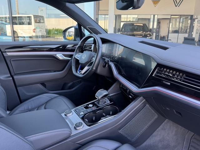 Volkswagen Touareg 3.0 V6 381ch E-Hybrid R-Line 4 Motion