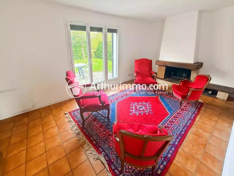 Maison - 189 m² - 8 pièces