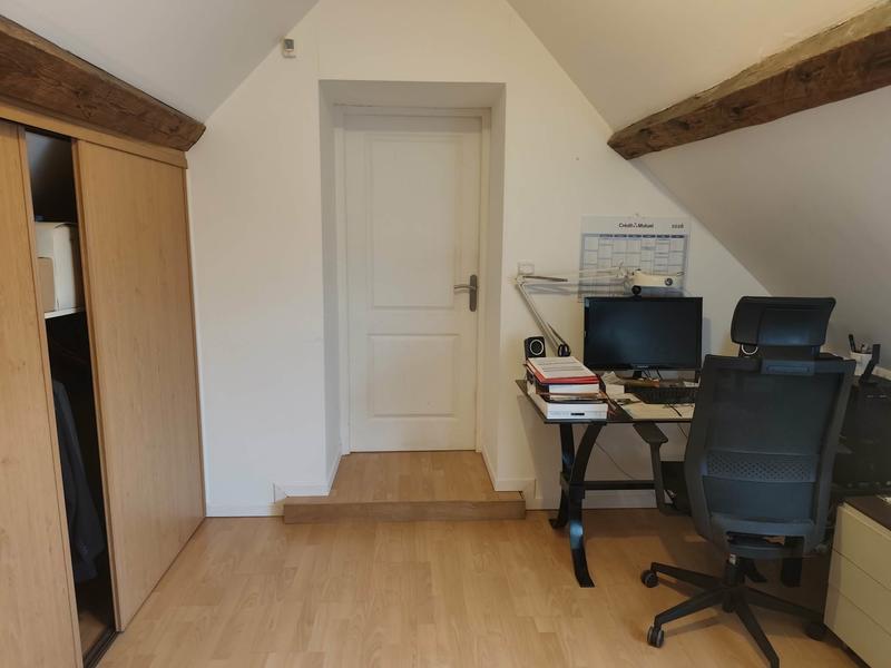 Maison - 140 m² - 8 pièces