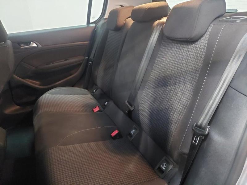 Peugeot 308 BlueHDi 130 Eat8 s&amp;amp;S Active Business