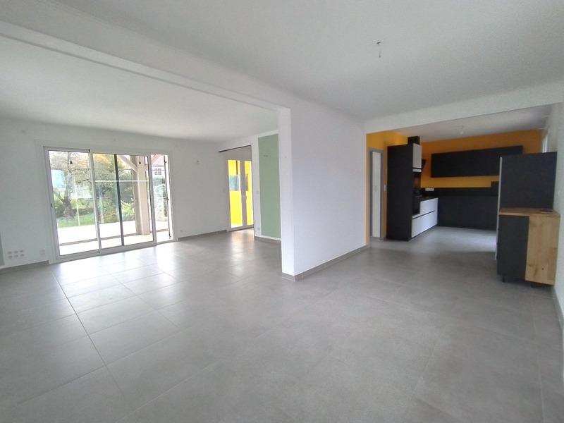 Maison - 171 m² - 6 pièces