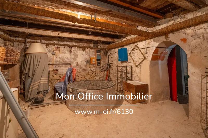 Maison - 136 m² - 4 pièces