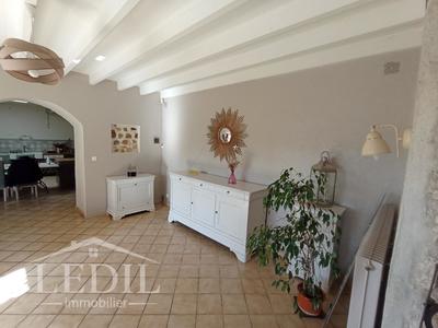 Ferme - 222 m² - 6 pièces