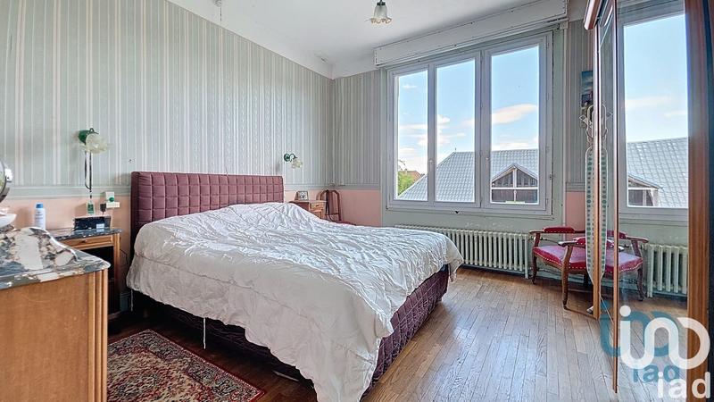 Maison - 158 m² - 7 pièces