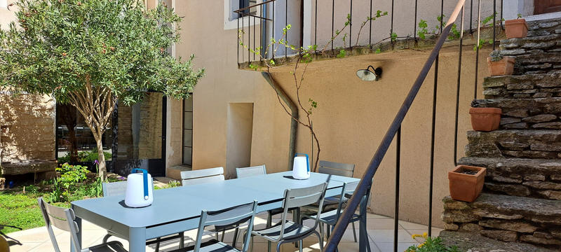 Maison - 195 m² - 10 pièces