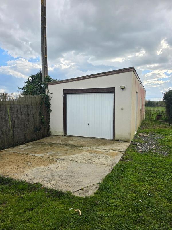 Maison - 99 m² - 5 pièces