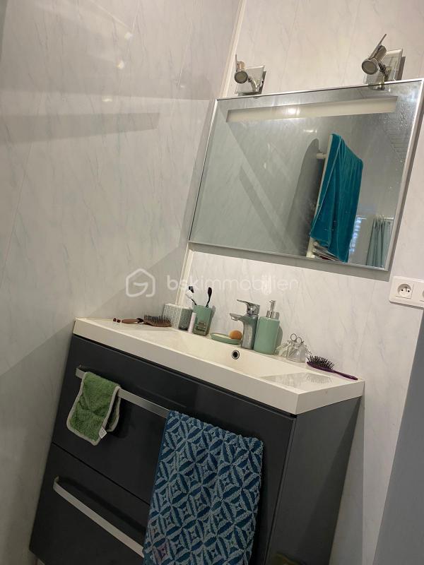 Maison - 96 m² - 3 pièces