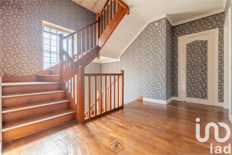 Maison - 170 m² - 8 pièces