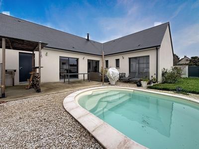 Maison - 130 m² - 5 pièces