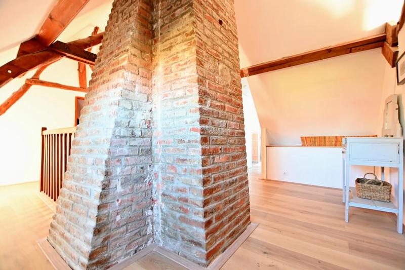 Longère - 220 m² - 10 pièces