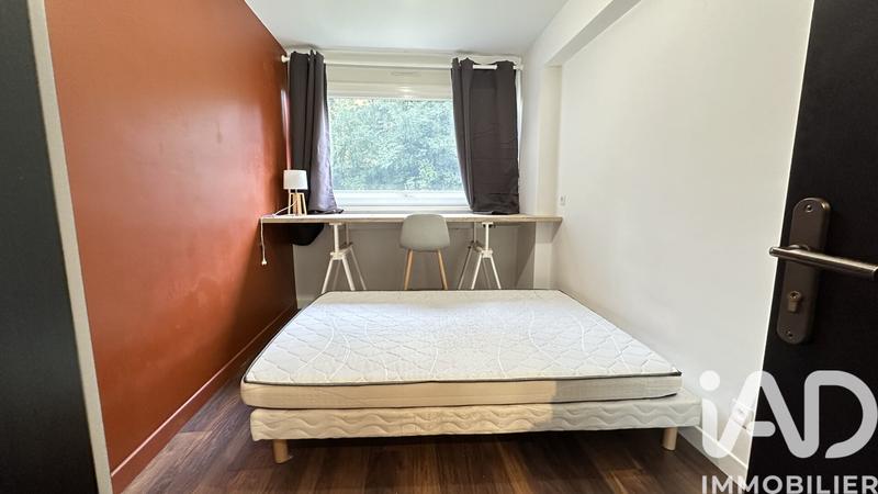 Appartement - 85 m² - 5 pièces