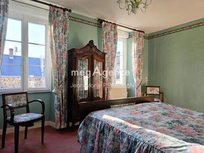 Maison - 111 m² - 6 pièces