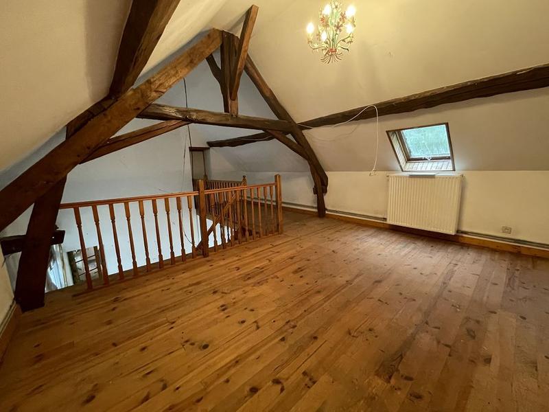 Maison traditionnelle - 135 m² - 5 pièces