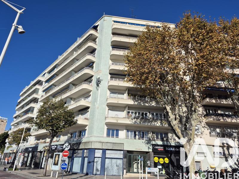 Appartement - 82 m² - 4 pièces