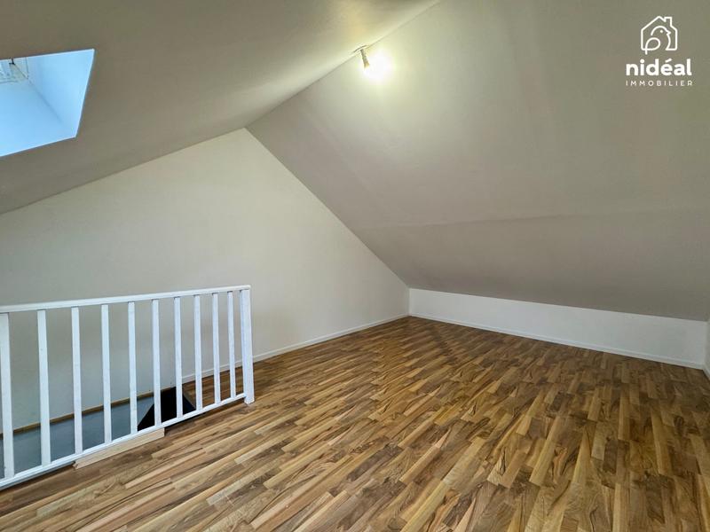 Maison - 95 m² - 5 pièces