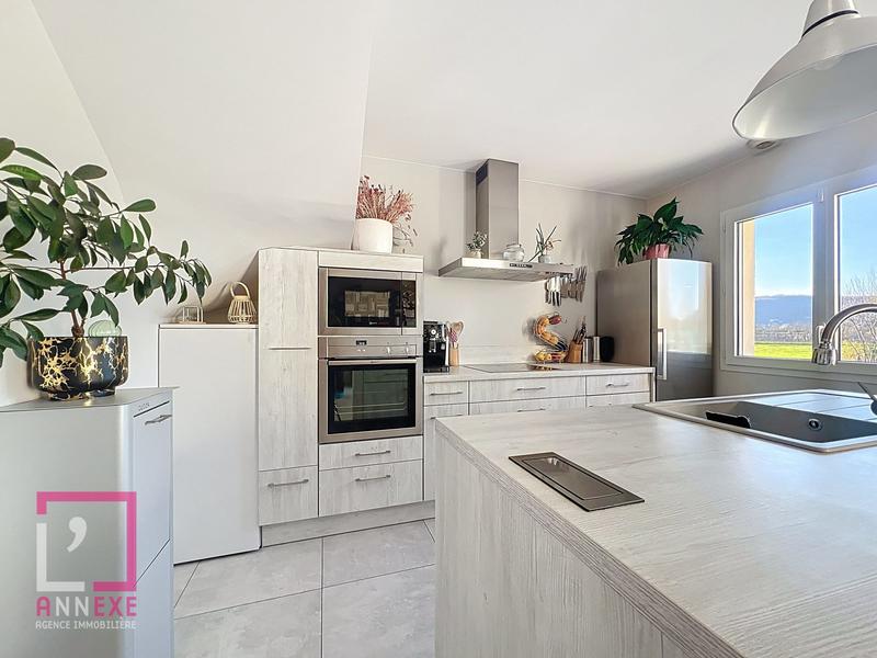 Maison - 125 m² - 5 pièces