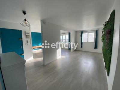 Appartement - 110 m² - 6 pièces