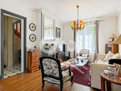 Maison de ville - 204 m² - 6 pièces