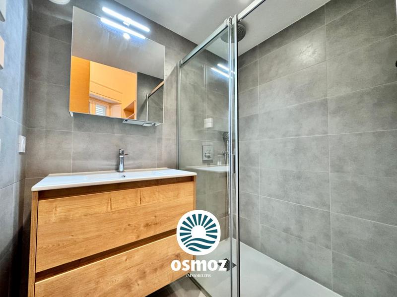 Appartement - 85 m² - 3 pièces