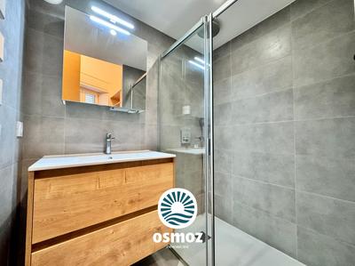 Appartement - 85 m² - 3 pièces