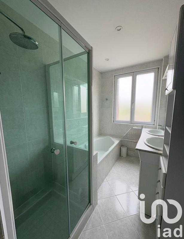 Maison - 110 m² - 6 pièces