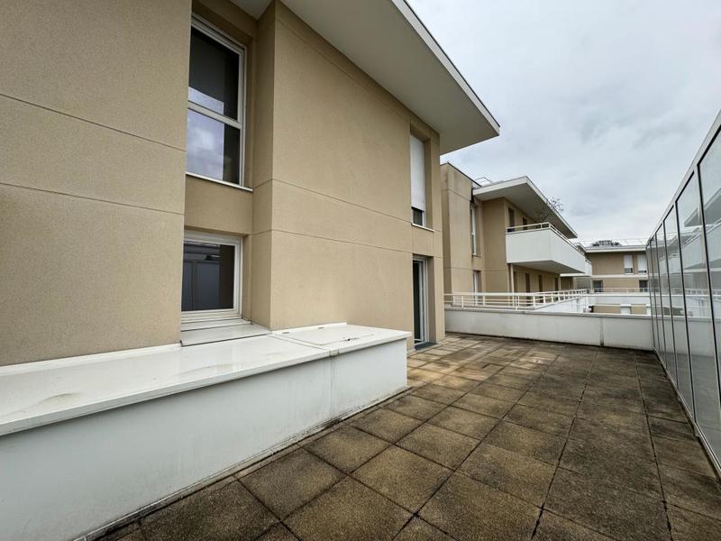 Appartement - 106 m² - 5 pièces