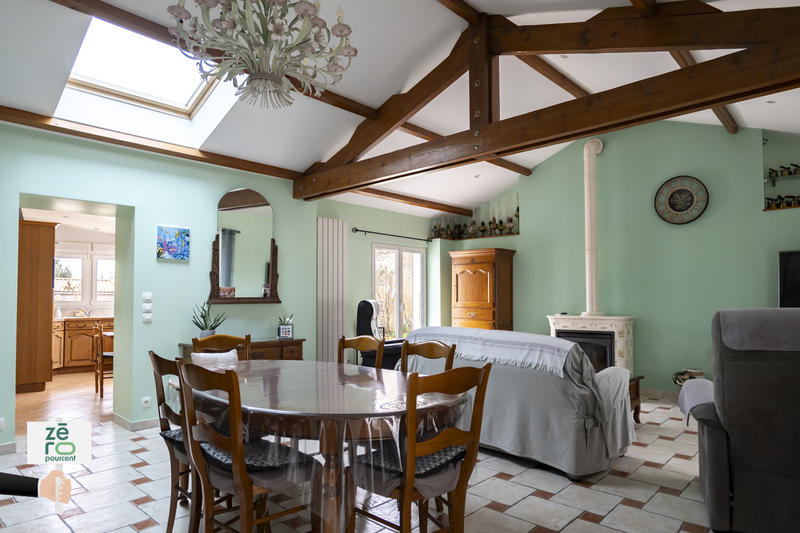 Maison - 163 m² - 6 pièces