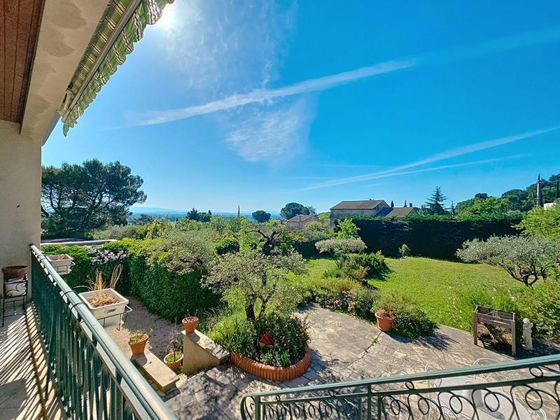 Maison - 150 m² - 8 pièces