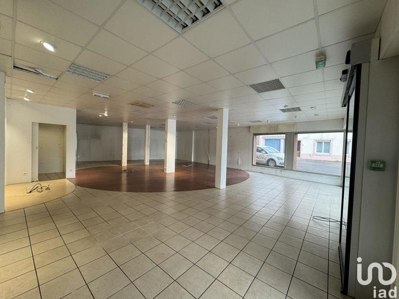 Local commercial - 288 m²
