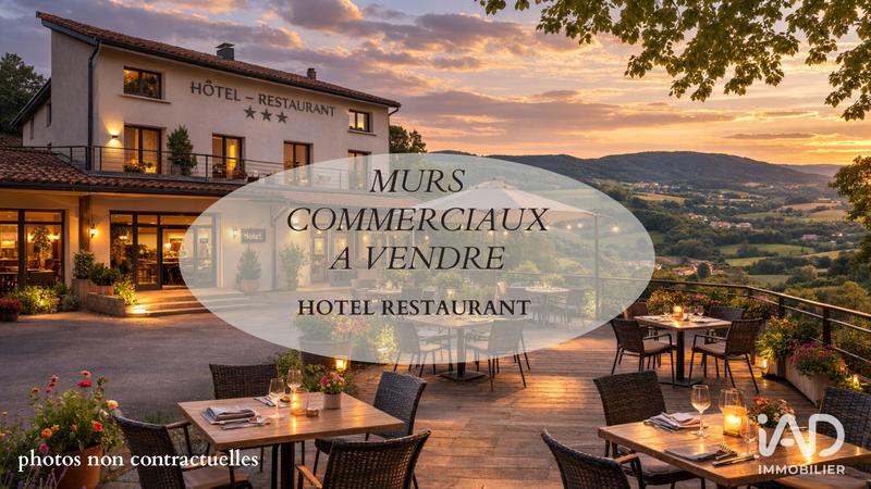 Local commercial - 1 326 m²