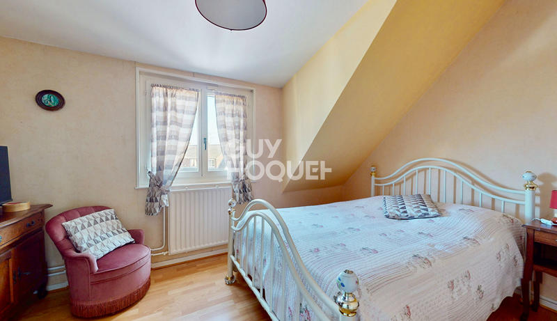 Maison - 98 m² - 5 pièces