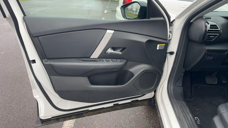 Citroën C4 1.2 PureTech 130 Eat8 Max - Garantie constructeur Automatique