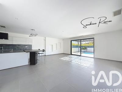 Maison - 146 m² - 5 pièces